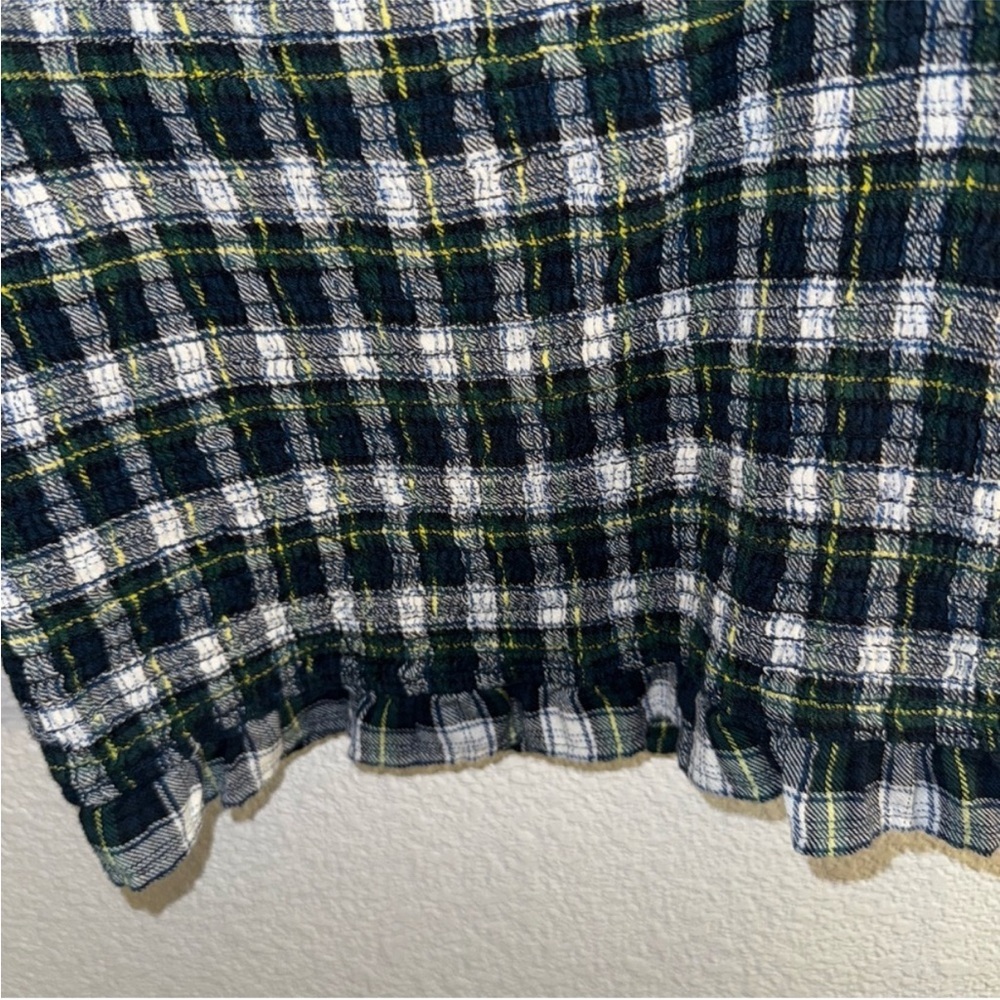 American Eagle Outfitters Black White Green Plaid Smocked Top - Picture 5 of 7